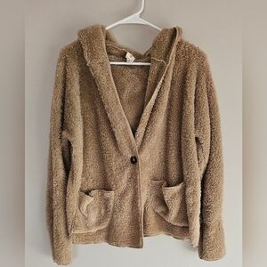 Tan Teddy Jacket with Soft Fuzzy Material and Casual Design